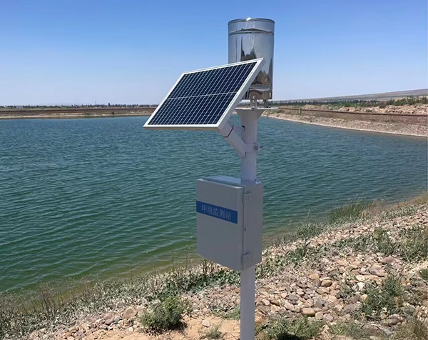 宁夏吴忠市红寺堡区雨量监测站案例实拍